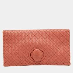 مملوكة مسبقًا Bottega Veneta Intrecciato Leather Turnlock Clutch