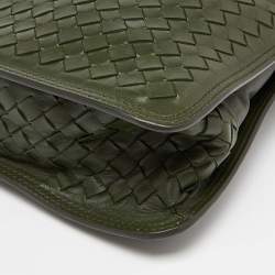 Pre Owned Bottega Veneta Green Intrecciato Souple Beverly Shoulder Bag