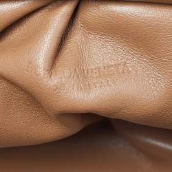 مملوكة مسبقًا Bottega Veneta Brown Leather Mini The Pouch Bag