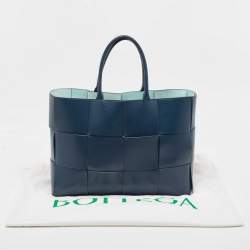 مملوكة مسبقًا Bottega Veneta Deep Blue Intrecciato Leather Large Arco Tote
