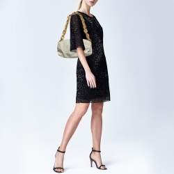 مملوكة مسبقًا Bottega Veneta Off White Leather The Chain Pouch Bag