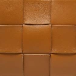 Pre Owned Bottega Veneta Camel Intreccio Leather Cassette Pouch On Strap