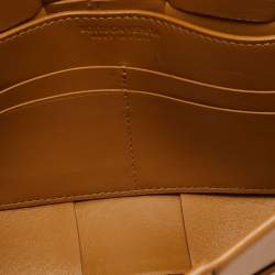 Pre Owned Bottega Veneta Camel Intreccio Leather Cassette Pouch On Strap