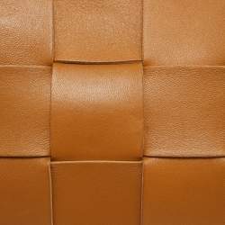 Pre Owned Bottega Veneta Camel Intreccio Leather Cassette Pouch On Strap