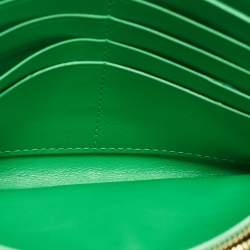 Pre Owned Bottega Veneta Green Intrecciato Leather Flap Wallet On Strap
