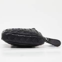 Pre Owned Bottega Veneta Black Intrecciato Leather Zip Strap Pouch