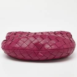 Pre Owned Bottega Veneta Magenta Intrecciato Leather Mini Jodie Hobo
