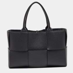 Pre Owned Bottega Veneta Black Intreccio Leather small Arco Tote
