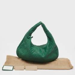 مملوكة مسبقًا Bottega Veneta Green Intrecciato Leather Large Veneta Hobo
