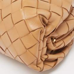 مملوكة مسبقًا Bottega Veneta Tan Intrecciato Leather Mini The Pouch Bag