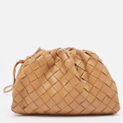 مملوكة مسبقًا Bottega Veneta Tan Intrecciato Leather Mini The Pouch Bag