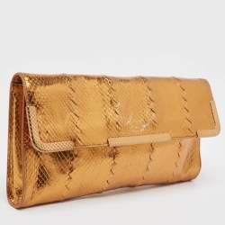 Pre Owned Bottega Veneta Gold Intrecciato Leather Frame Wristlet Clutch