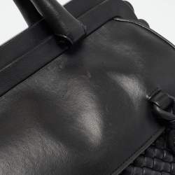 Pre Owned Bottega Veneta Black Intrecciato Leather Frame Expandable Bag