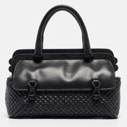 Pre Owned Bottega Veneta Black Intrecciato Leather Frame Expandable Bag