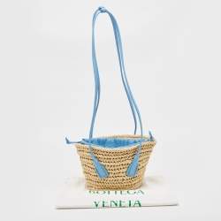 Pre Owned Bottega Veneta Light Blue/Beige Raffia and Leather Small Arco Basket Bag