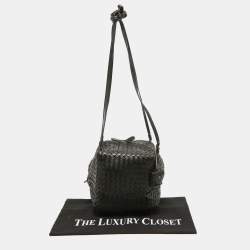 مملوكة مسبقًا Bottega Veneta Dark Choco Brown Intrecciato Leather Cube Shoulder Bag