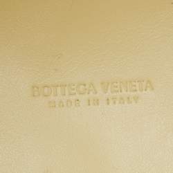 Pre Owned Bottega Veneta Light Yellow Intrecciato Leather Bucket Bag