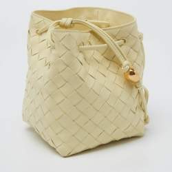 Pre Owned Bottega Veneta Light Yellow Intrecciato Leather Bucket Bag