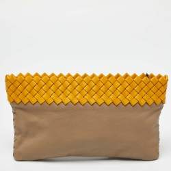 Pre Owned Bottega Veneta Beige/Yellow Leather Wristlet Clutch