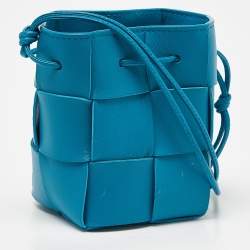 Pre Owned Bottega Veneta Blue Intreccio Leather Mini Cassette Bucket Bag