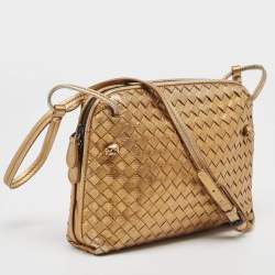 Pre Owned Bottega Veneta Gold Intrecciato Leather Nodini Crossbody Bag