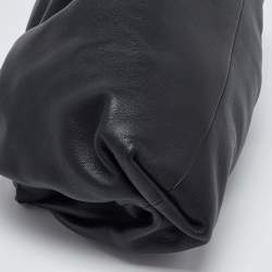 Pre Owned Bottega Veneta Black Leather The Pouch Clutch