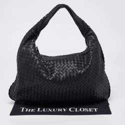 مملوكة مسبقًا Bottega Veneta Black Intrecciato Leather Large Veneta Hobo