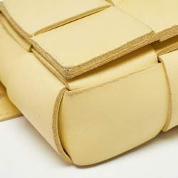 Pre Owned Bottega Veneta Yellow Intreccio Leather Cassette Belt Bag