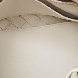 Pre Owned Bottega Veneta White Intrecciato Leather Small Andiamo Tote