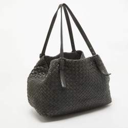 مملوكة مسبقًا Bottega Veneta Black Intrecciato Leather Cesta Tote