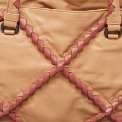 مملوكة مسبقًا Bottega Veneta Beige/Burgundy Quilted Leather Shopper Tote