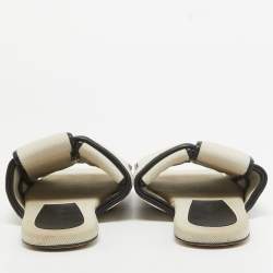 مملوكة مسبقًا Bottega Veneta Beige/Black Canvas and Leather Lido Flat Slides Size 38
