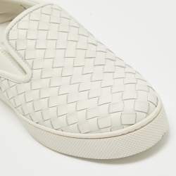 Pre Owned Bottega Veneta White Woven Leather Dodger Slip On Sneakers Size 38.5