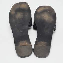 مملوكة مسبقًا Bottega Veneta Black Leather Flats 39