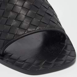 مملوكة مسبقًا Bottega Veneta Black Leather Flats 39
