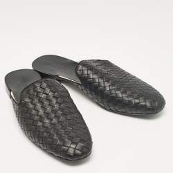 مملوكة مسبقًا Bottega Veneta Black Intrecciato Leather Fiandra Flat Mules Size 40.5