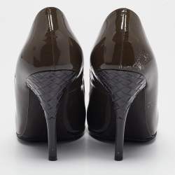 Bottega Veneta Grey Patent Leather Pointed Toe Pumps Size 38.5