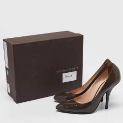 Bottega Veneta Grey Patent Leather Pointed Toe Pumps Size 38.5