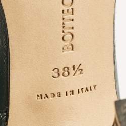 مملوكة مسبقًا Bottega Veneta Green Leather Toe Ring Slide Sandals Size 38.5