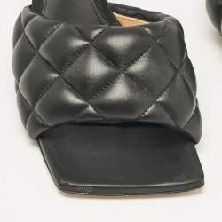 مملوكة مسبقًا Bottega Veneta Black Leather Lido Slide Sandals Size 39.5