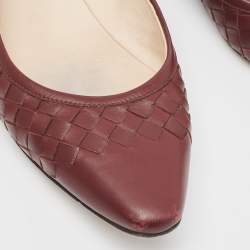 Pre Owned Bottega Veneta Burgundy Intrecciato Leather Ballet Flats Size 37