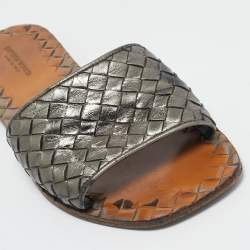 Bottega Veneta Metallic Grey Intrecciato Leather Slide Flat Sandals Size 37