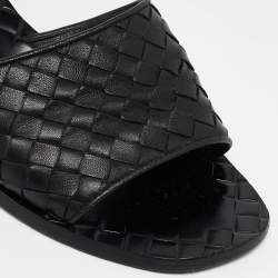 مملوكة مسبقًا Bottega Veneta Black Intrecciato Leather Slide Sandals Size 40.5