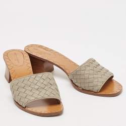 Pre Owned Bottega Veneta Grey Intrecciato Leather Slide Sandals Size 38