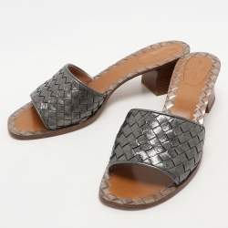 Pre Owned Bottega Veneta Metallic Grey Intrecciato Leather Ravello Slide Sandals Size 40.5