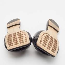 مملوكة مسبقًا Bottega Veneta Black Leather Lido Flat Slides Size 38