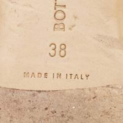 مملوكة مسبقًا Bottega Veneta Black Leather Lido Flat Slides Size 38