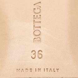 مملوكة مسبقًا Bottega Veneta Cream Quilted Leather Lido Flat Sandals Size 36