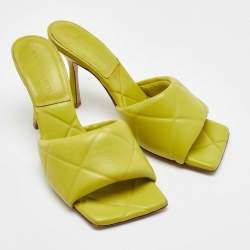 Pre Owned Bottega Veneta Lime Yellow Leather Lido Slide Sandals Size 37.5