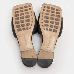 Bottega Veneta Black Leather Lido Flats Size 37